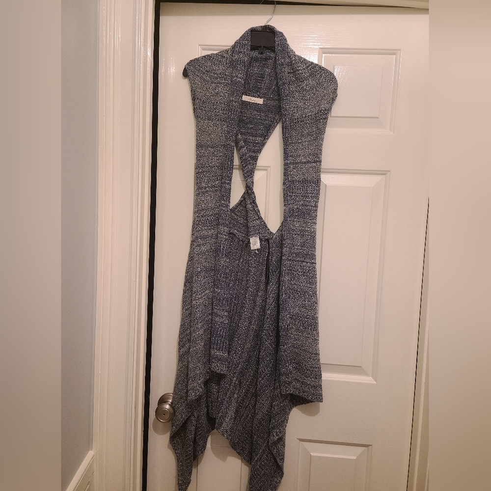 Women's Twist Back Cardigan